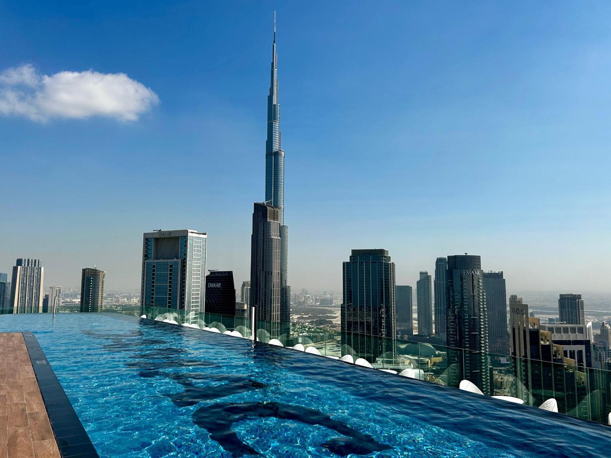 Burj Khalifa Views 2Br With Infinity Pool Downtown Lejlighed Dubai Eksteriør billede