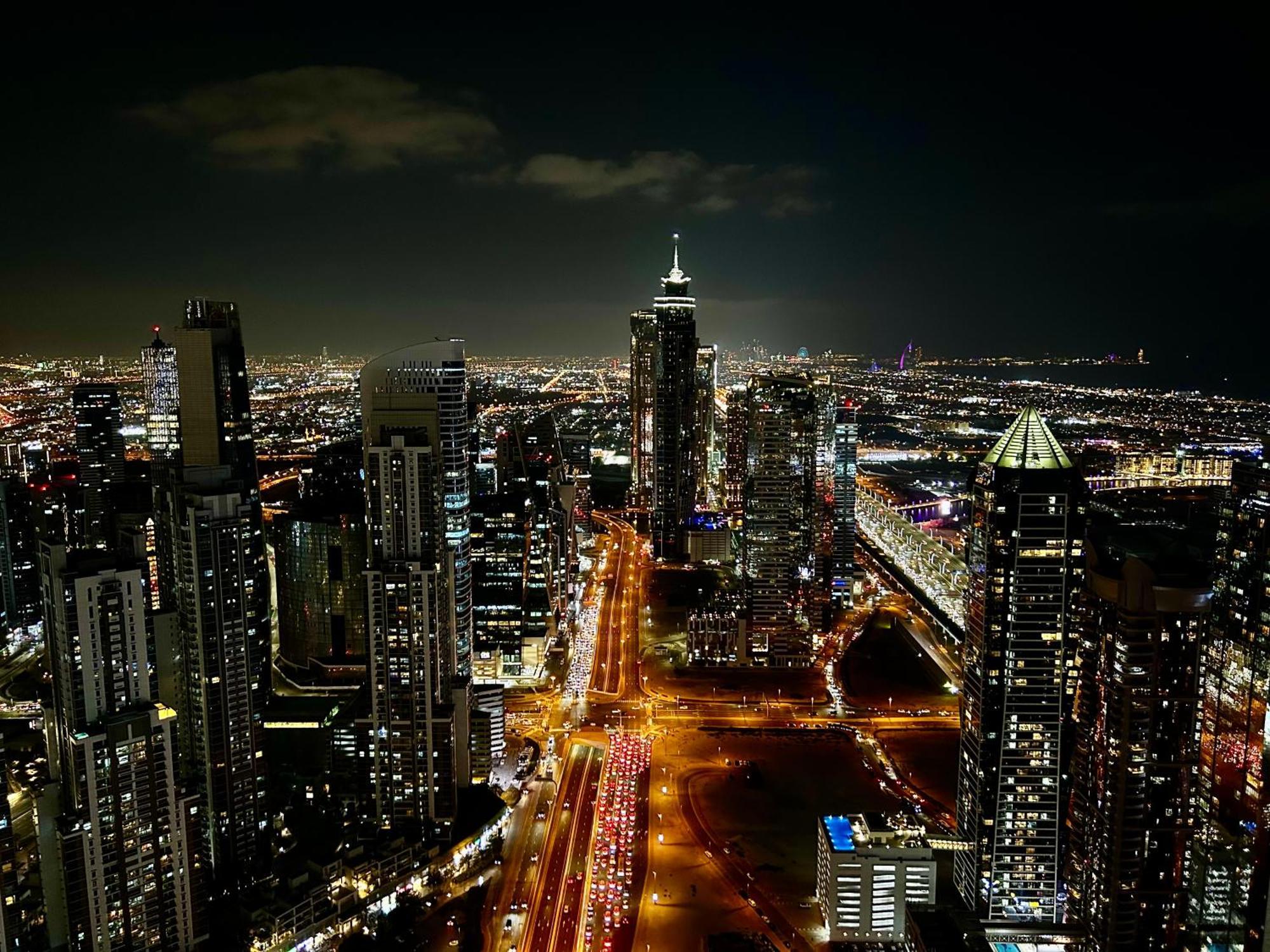 Burj Khalifa Views 2Br With Infinity Pool Downtown Lejlighed Dubai Eksteriør billede